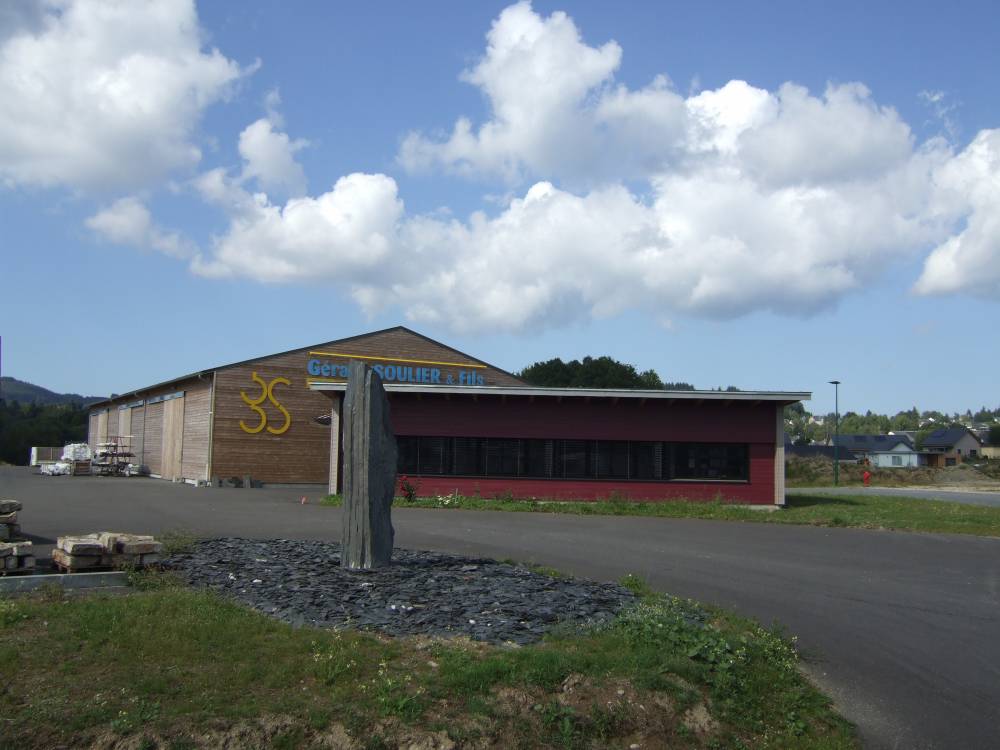 SOULIER DEPOT EGLETONS (2).JPG